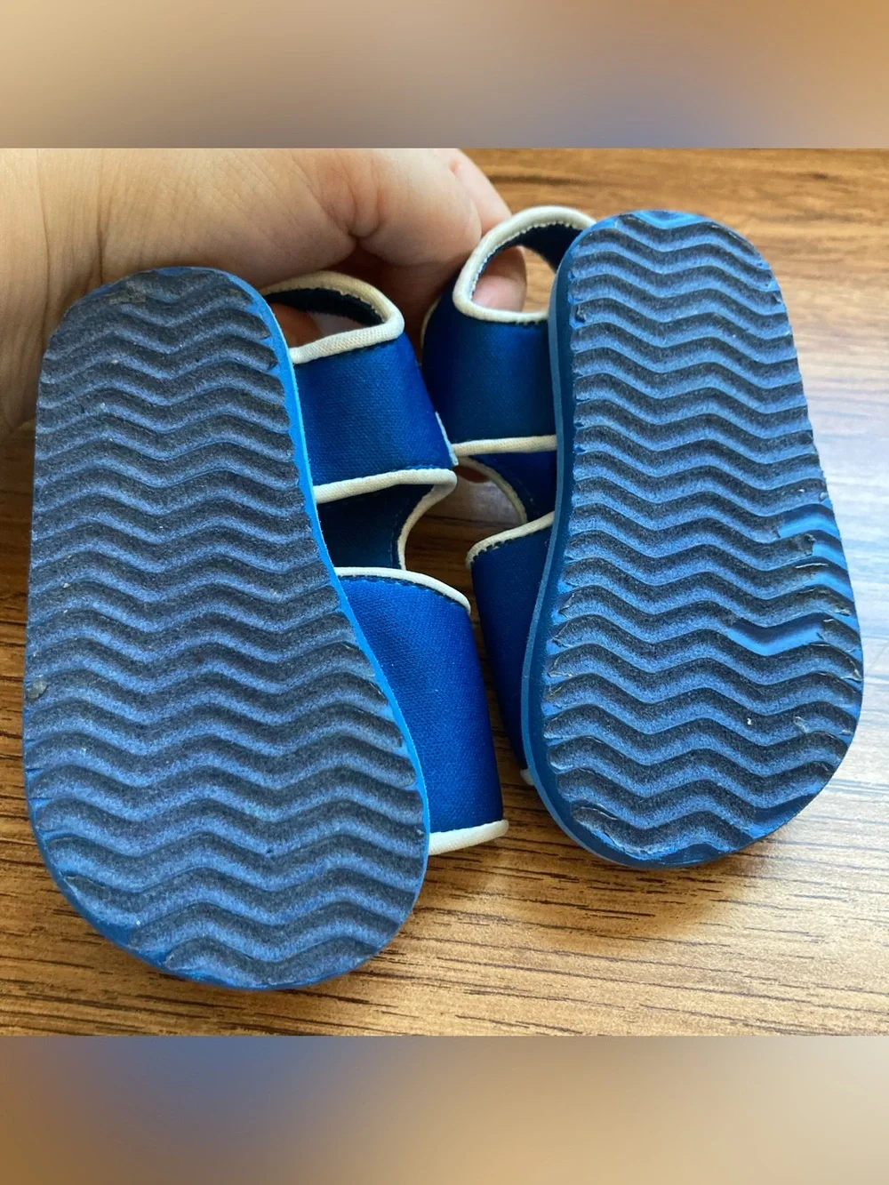 5/$15 USED Disney Blue Mickey & Donald Duck Kids Sandals 12-18 Months